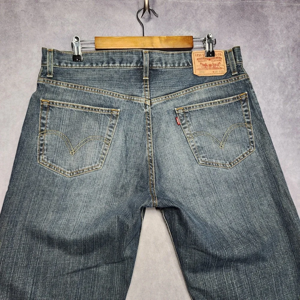 Levis 559 Relaxed Straight Jeans Mens 36x32 Blue Denim Medium‎ Wash 100% Cotton